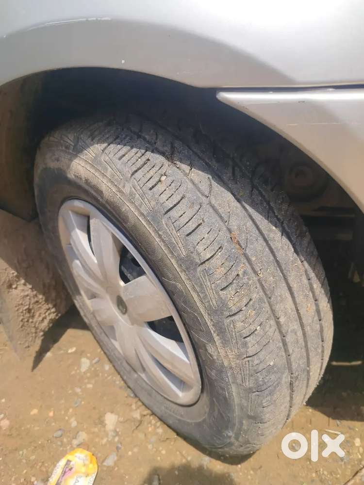 Mahindra Verito D6 2012