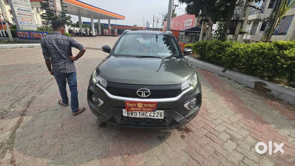 Tata Nexon 1.2 Revotron Xm (s), 2023, Petrol