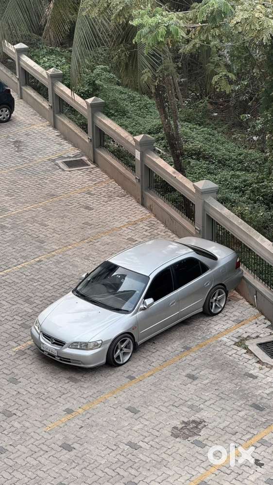 Honda Accord Petrol 2004