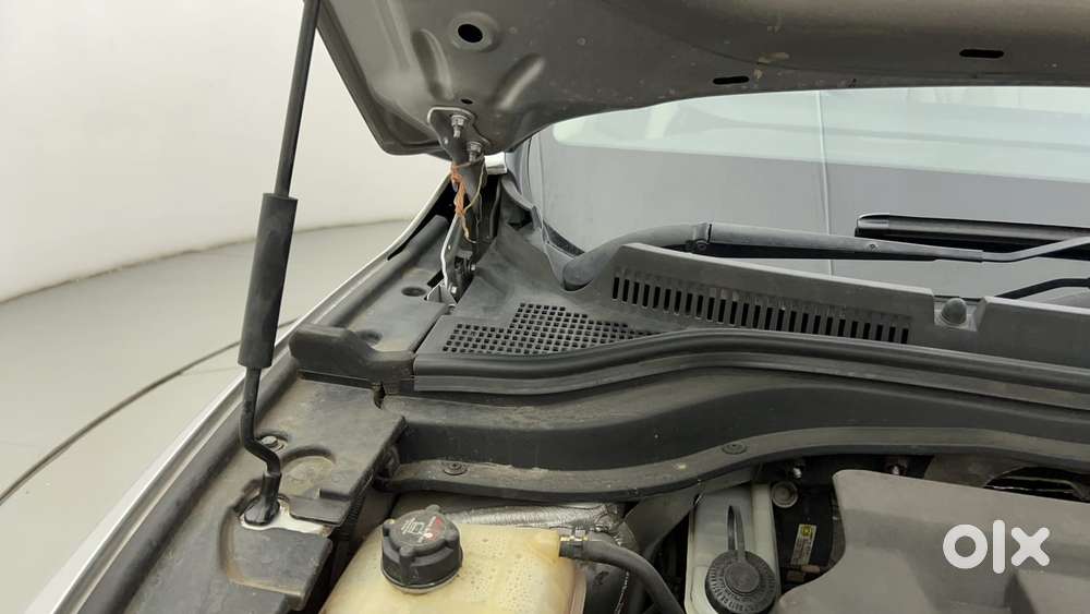 Mahindra Xuv700 2.0 Ax 7 Petrol At Luxury Pack Str, 2023, Petrol