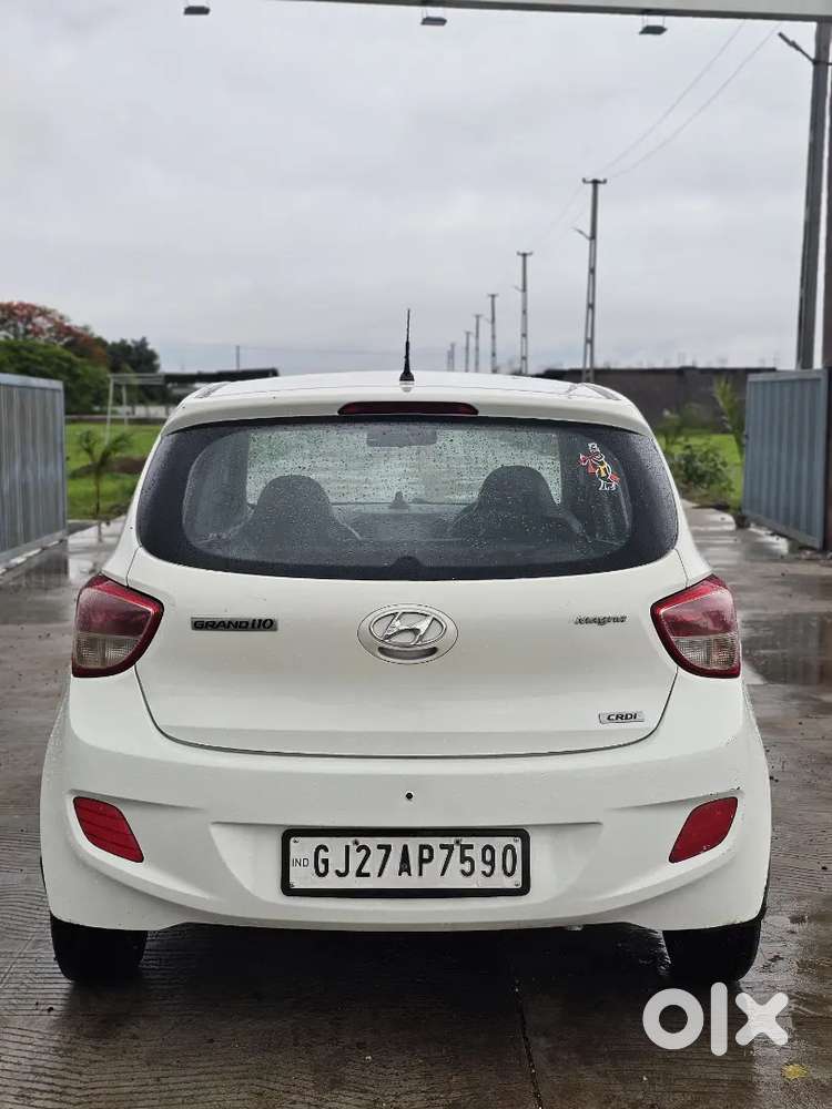 Hyundai Grand I10 2016 Diesel 89000 Km Driven