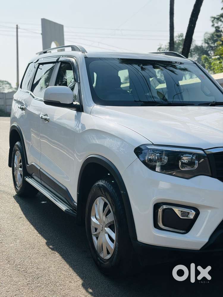 Mahindra Scorpio N Z4 Diesel At 2wd 7 Str [2022], 2022, Diesel