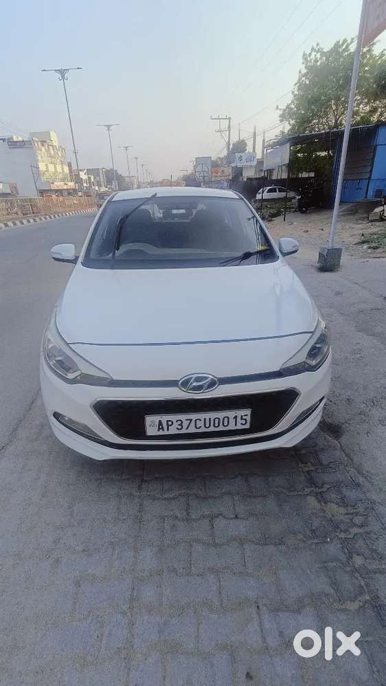 Full Insurance, Key Less Entry, Push Button, Good Condition