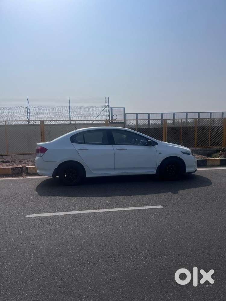 Honda City Petrol With Cng Manual 2011