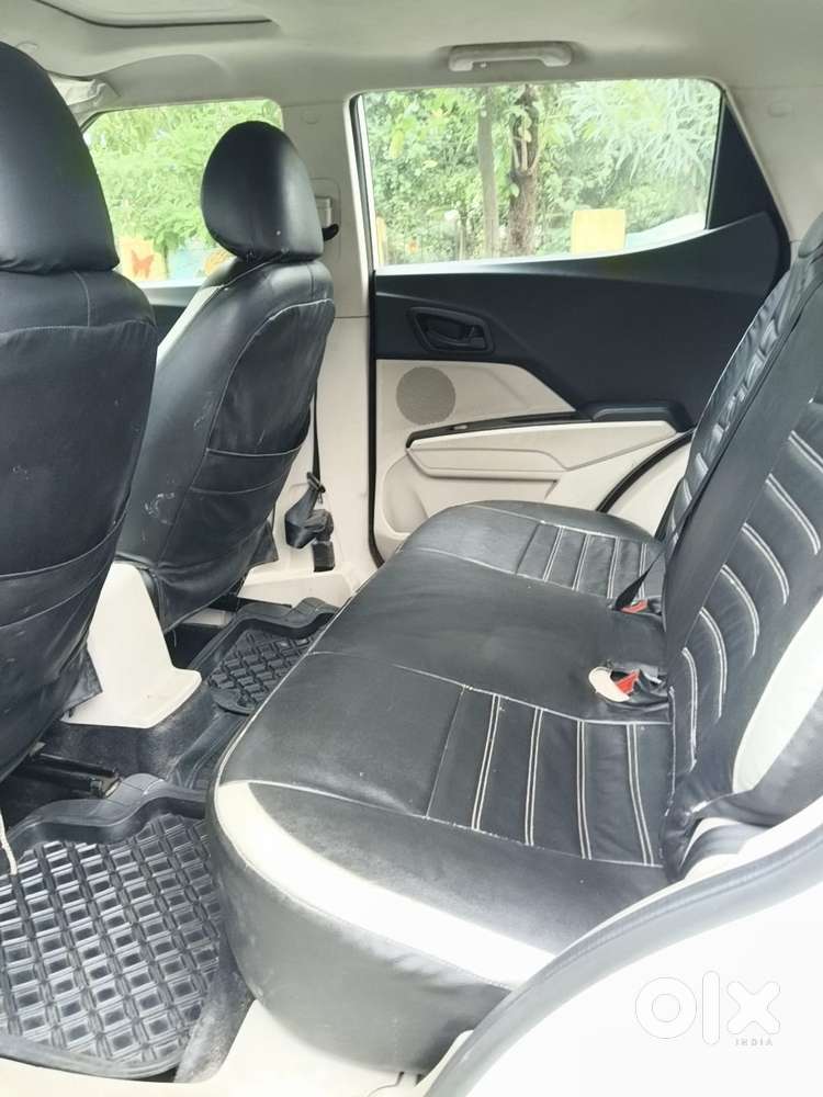 Mahindra Xuv300 W6, 2023, Petrol