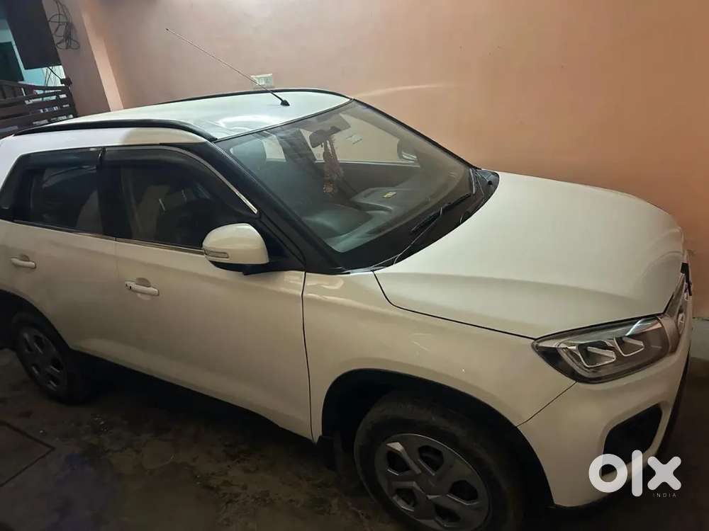 Maruti Suzuki Vitara Brezza 2022 Petrol 48000 Km Driven