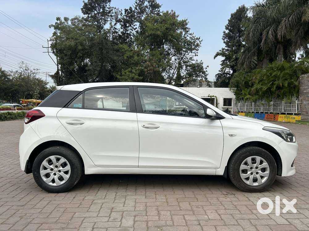 Hyundai I20 2015-2017 Magna 1.2, 2015, Petrol