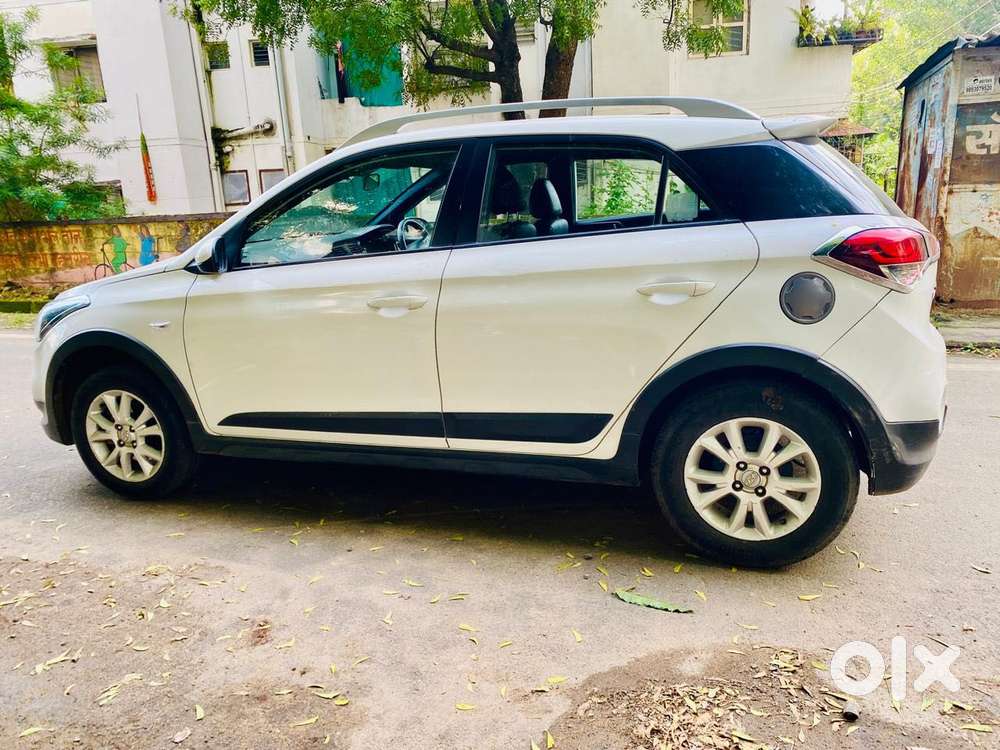Hyundai I20 Active Sx Petrol, 2017, Cng & Hybrids