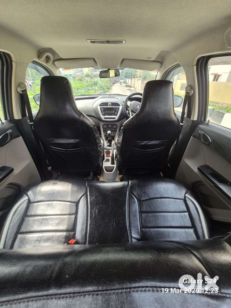Tata Tiago 1.2 Revotron Xt (o), 2016, Petrol