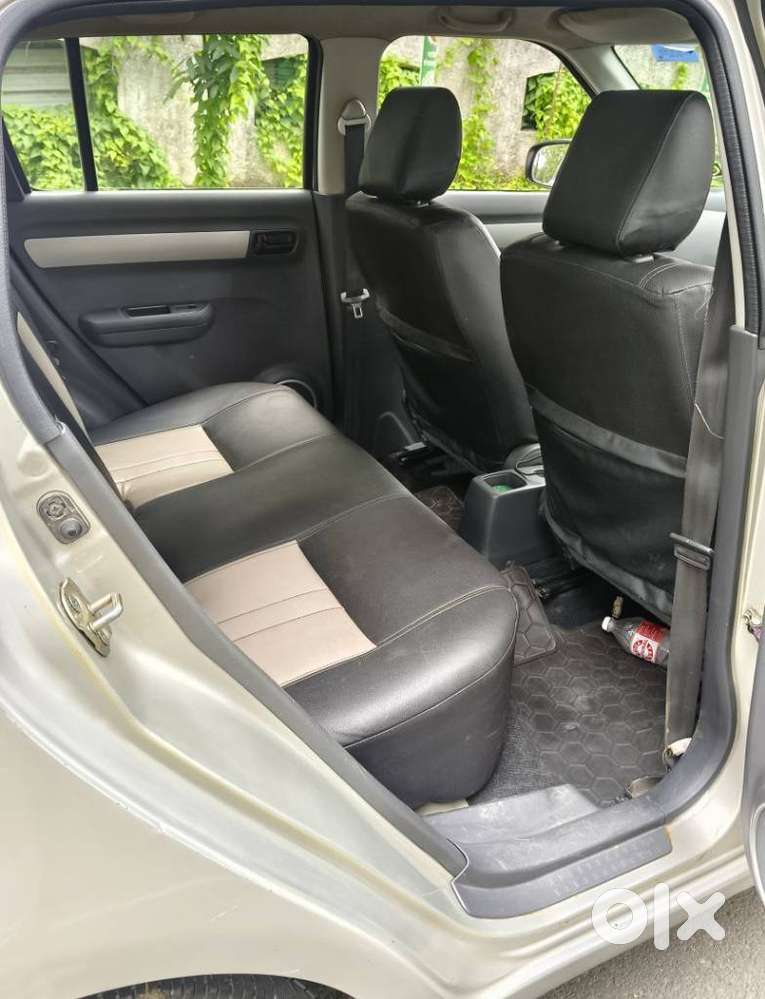 Maruti Suzuki Swift Vxi + Manual, 2006, Petrol