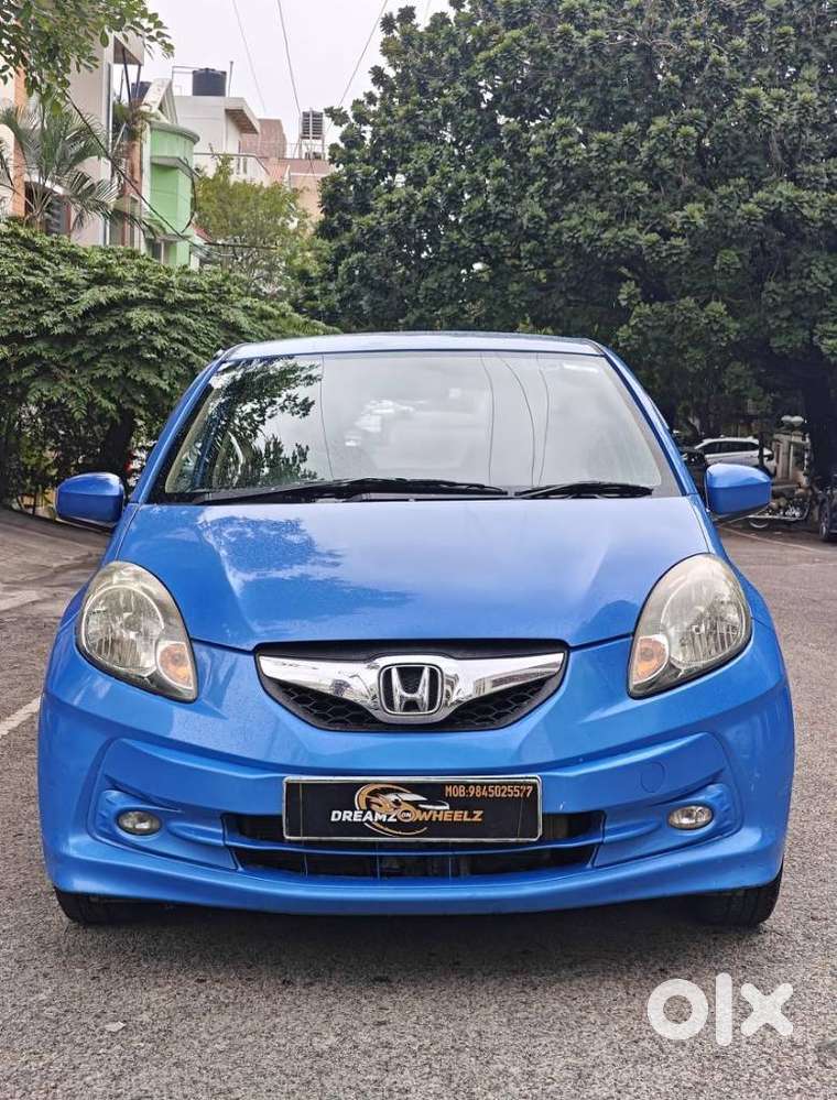 Honda Brio VX MT, 2012, Petrol