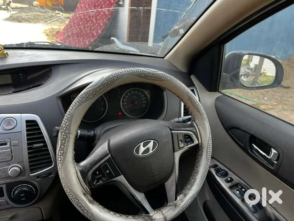 Hyundai I20 2010 Petrol+cng Good Condition
