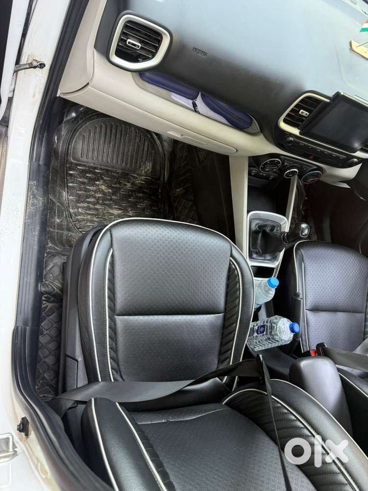 Hyundai Venue 1.2 Petrol 2022