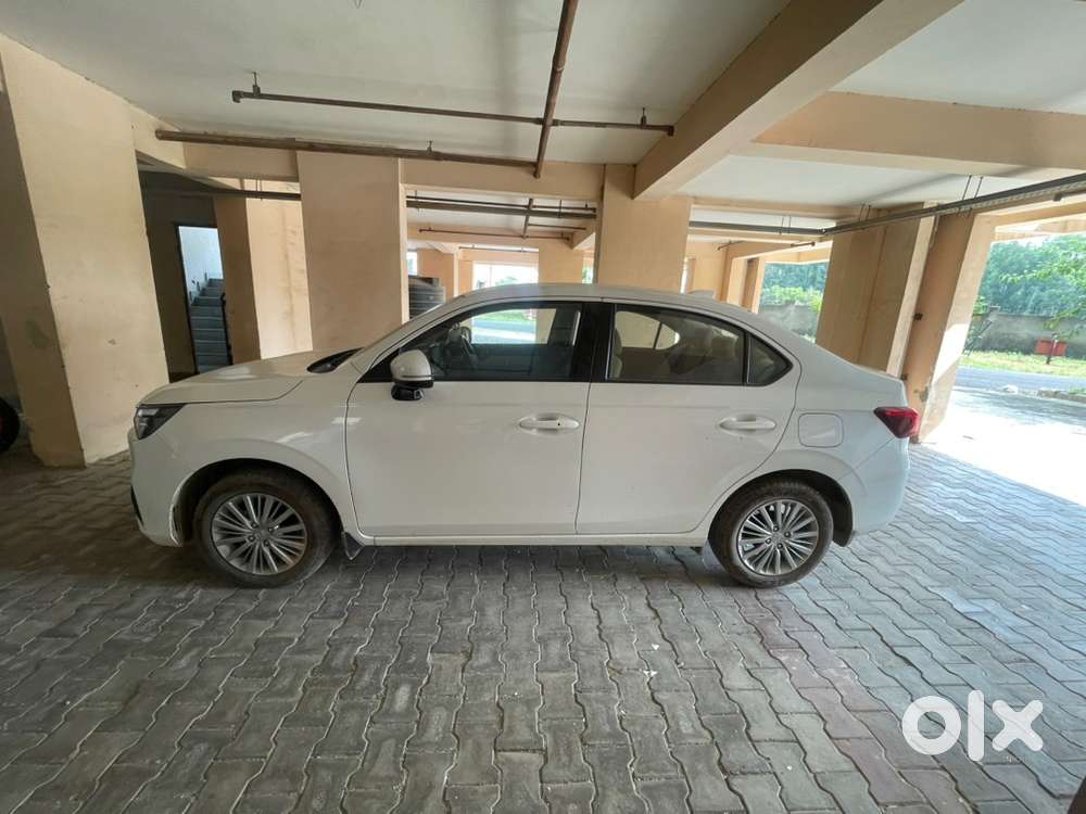 Honda Amaze 3rd Gen Vx Cvt Petrol Automatic 2026