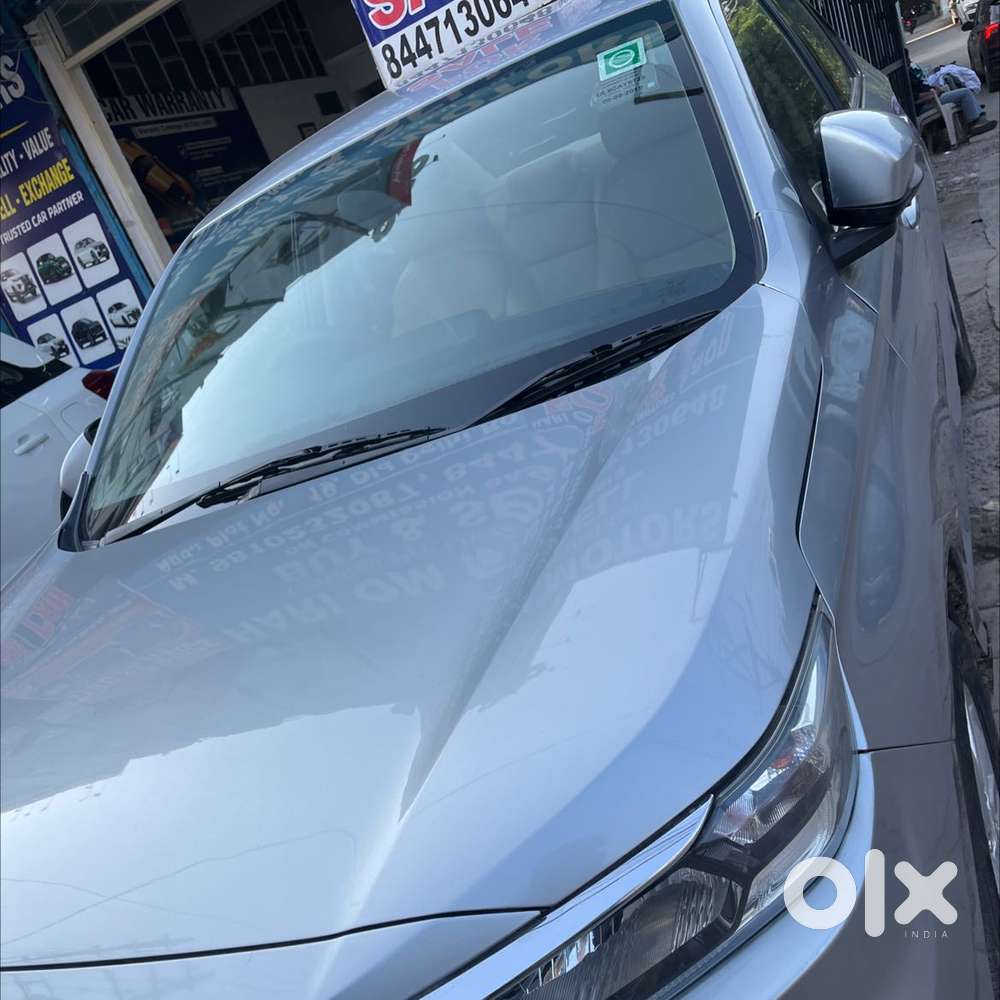 Honda Amaze 2nd Gen Vx, 2019, Petrol
