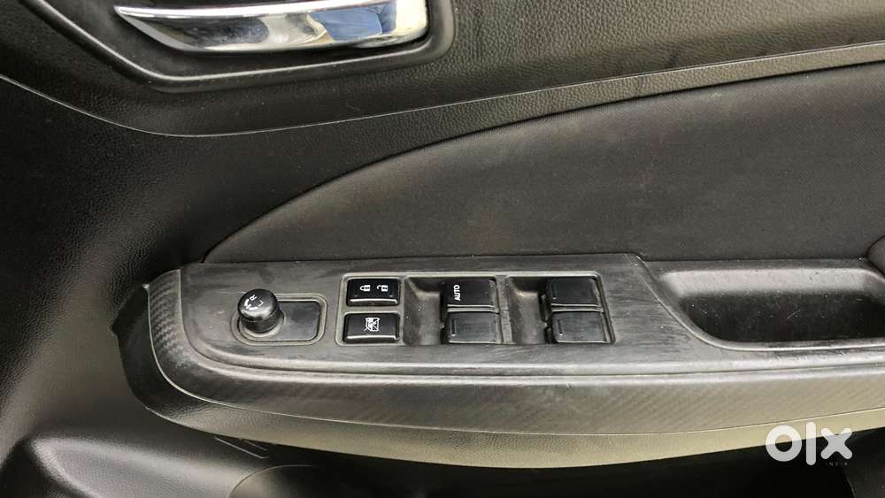 Maruti Suzuki Swift 2018 Vxi, 2019, Petrol