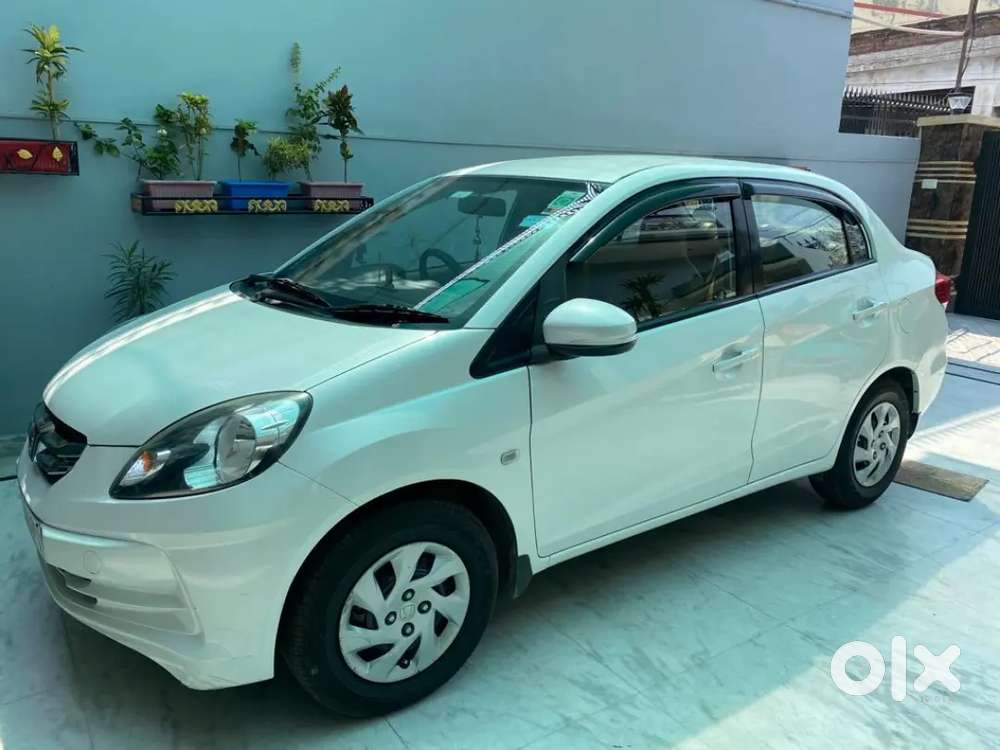 Honda Amaze 2015 Diesel Well Maintained