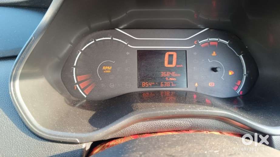 Renault Triber 1.0 Rxe, 2020