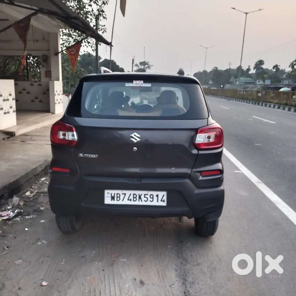 Maruti Suzuki S-presso 2022 Petrol 26857 Km Driven Well Maintained