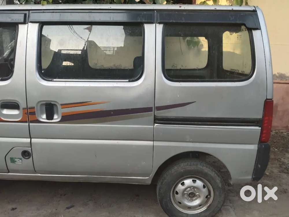 Maruti Suzuki Eeco 2017 Cng & Hybrids 220000 Km Driven