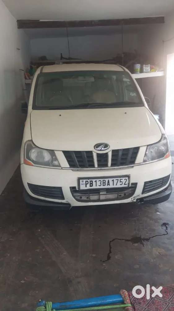 Mahindra Xylo 2014