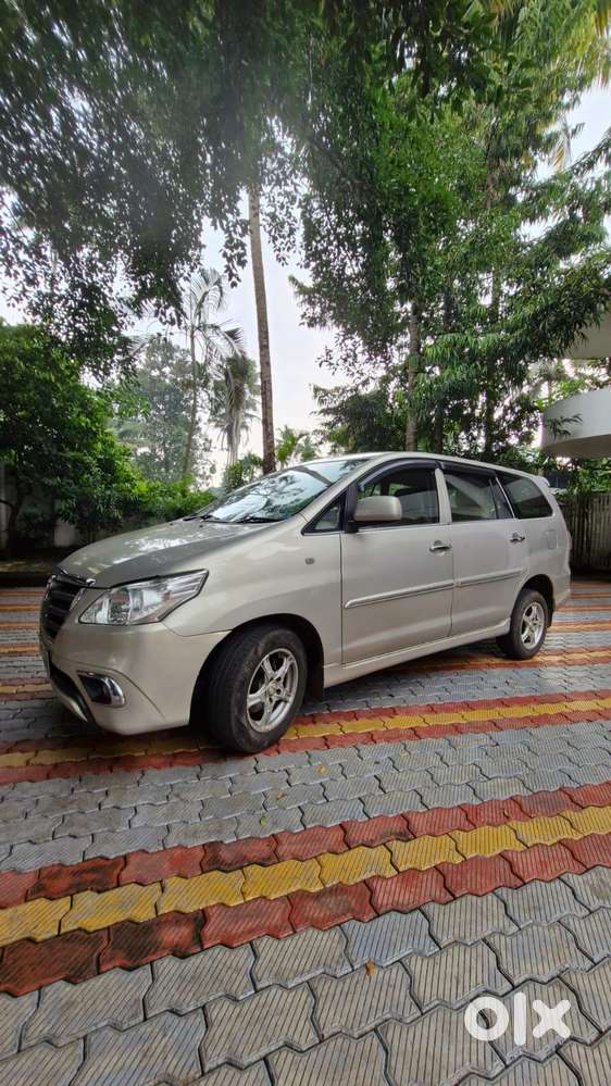 Toyota Innova, 2013, Diesel