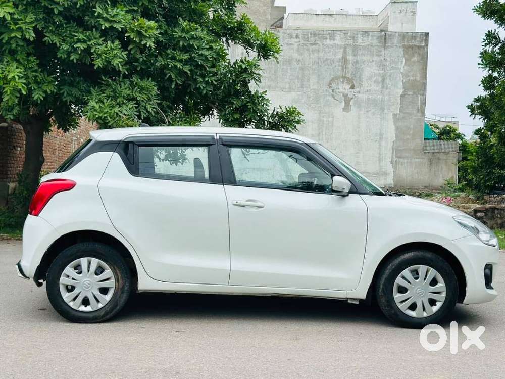Maruti Suzuki Swift, 2020, Petrol