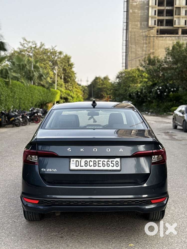 Skoda Slavia 1.0 Ambition Tsi At, 2023, Petrol