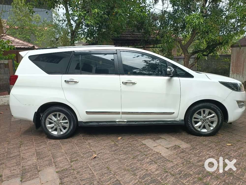 Toyota Innova Crysta Diesel 2019