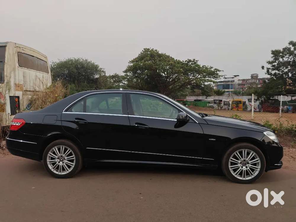 Mercedes-benz E-class 2012