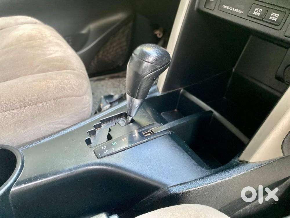 Toyota Innova Crysta 2.8 Gx At, 2017, Diesel