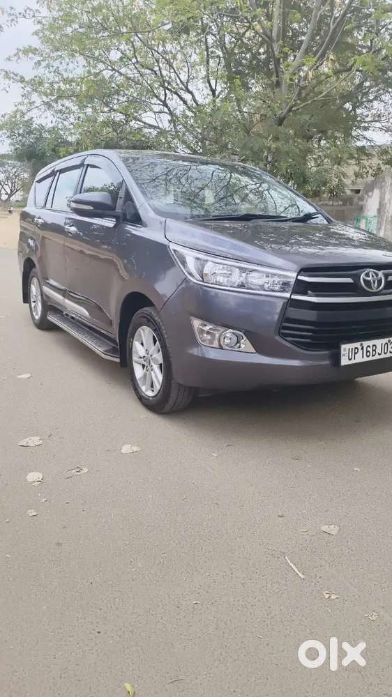 Toyota Innova Crysta 2016 Diesel Well Maintained