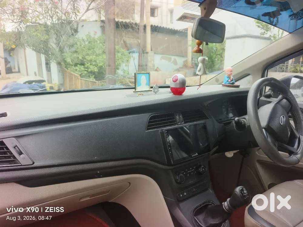 Mahindra Marazzo M4 2019
