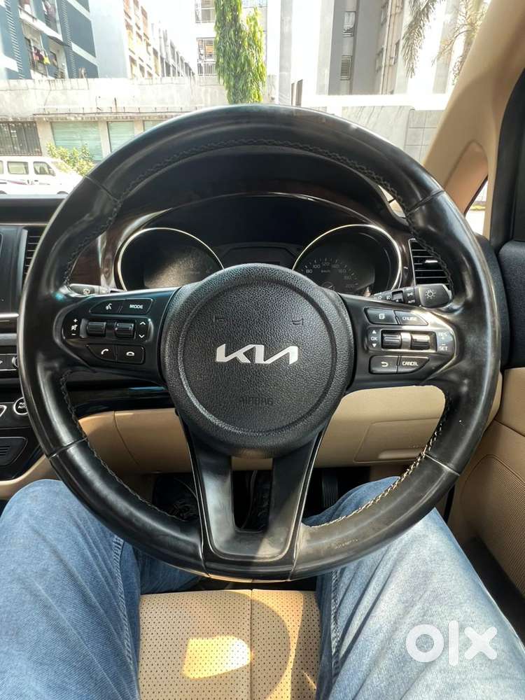 Kia Carnival Limousine Plus 7 Str, 2022, Diesel