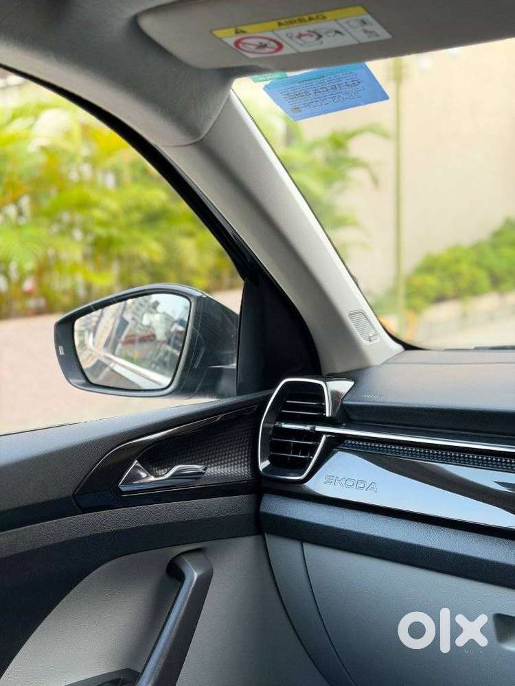 Skoda Kushaq Prestige 1.0 Tsi At, 2026, Petrol