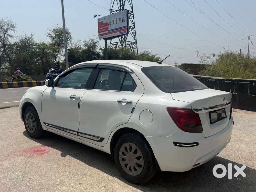 Maruti Suzuki Dzire 1.2 Vxi Cng, 2018, Cng & Hybrids