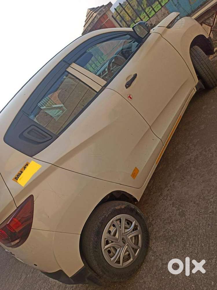 Mahindra Kuv 100 2019 Cng & Hybrids 185000 Km Driven
