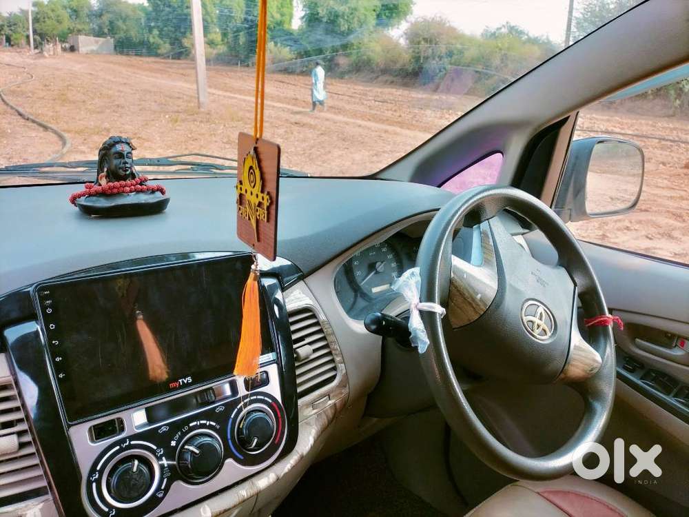 Toyota Innova 2014 Diesel Car