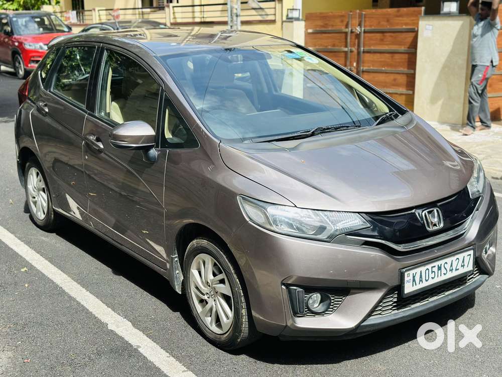Honda Jazz V Automatic, 2015, Petrol