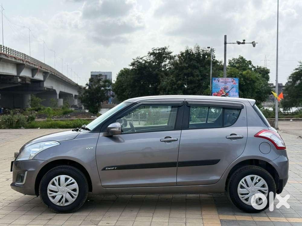 Maruti Suzuki Swift Vxi 1.2 Abs Bs-iv, 2016, Petrol