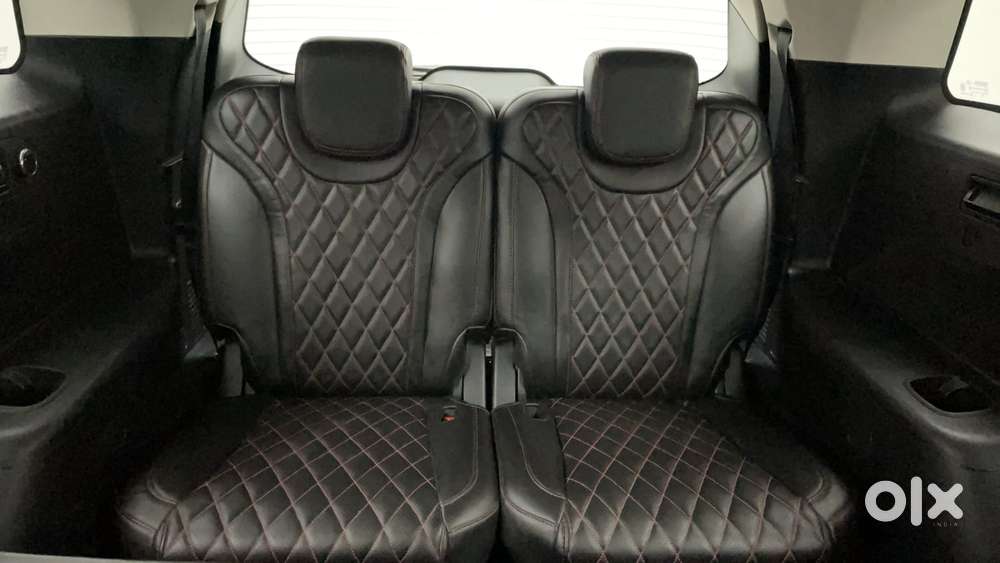 Mahindra Xuv700 2.2 Ax 5 Diesel At 7 Str, 2023, Diesel