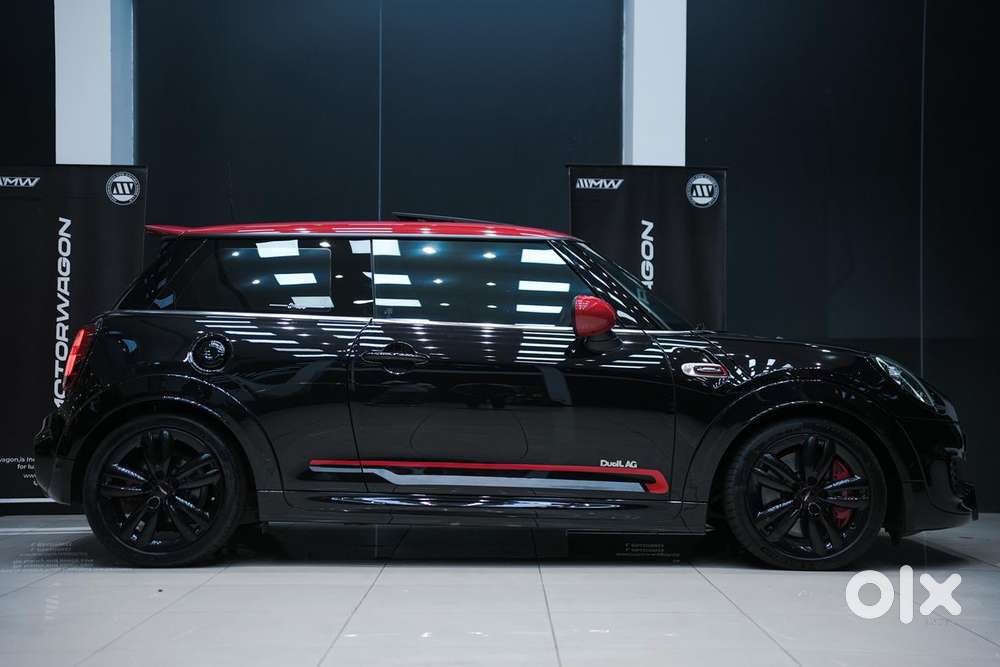 Mini Cooper 3 Door John Works, 2019, Petrol