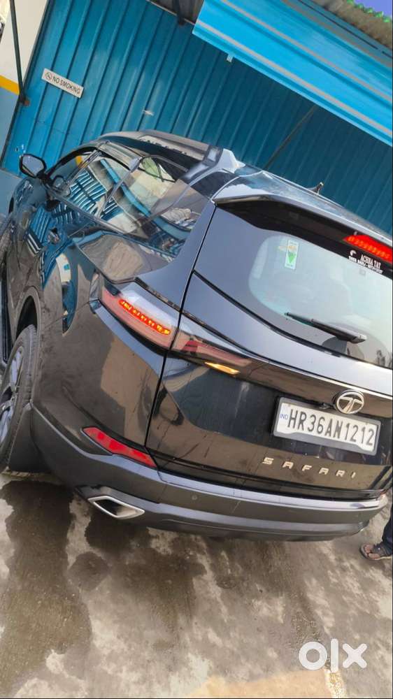 Tata Safari Dark Edition Xt+ Extended Warranty Till Sept 2027