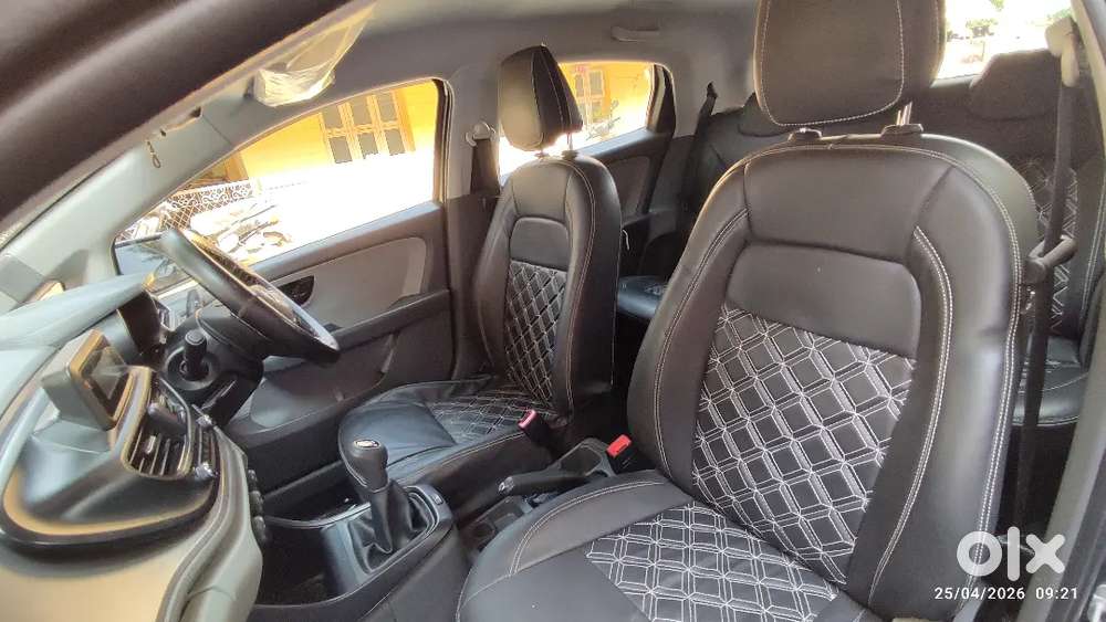 Tata Altroz 2020 Petrol Single Owner - Well Maintained Showroom Stock.