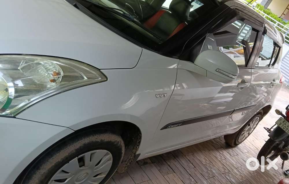 Maruti Suzuki Swift Vxi + Manual, 2014, Petrol