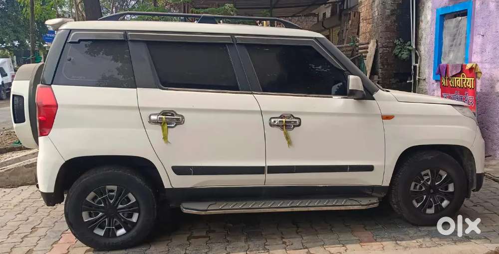 Mahindra Tuv 300 2019