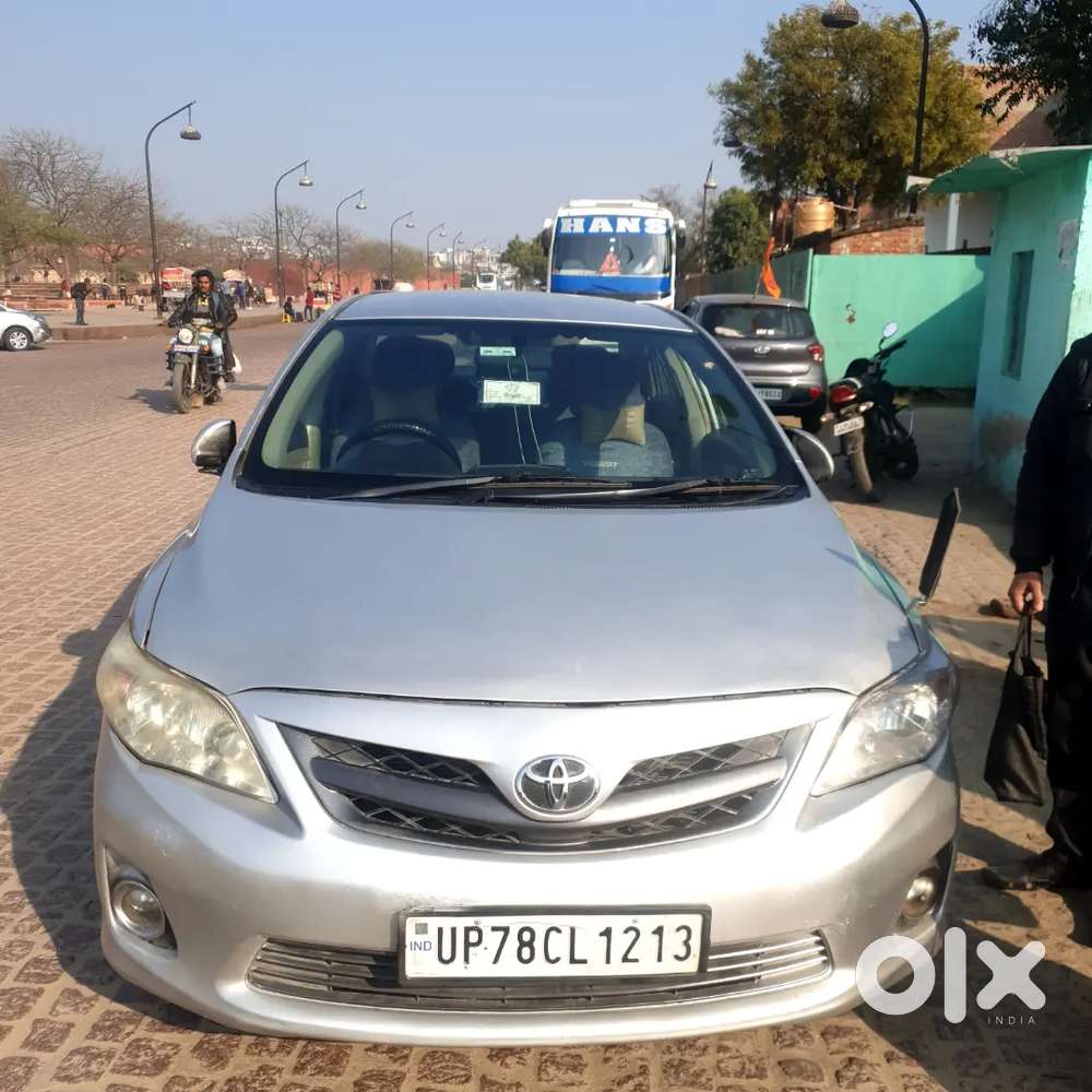Toyota Corolla Altis 2011 Diesel 125000 Km Driven