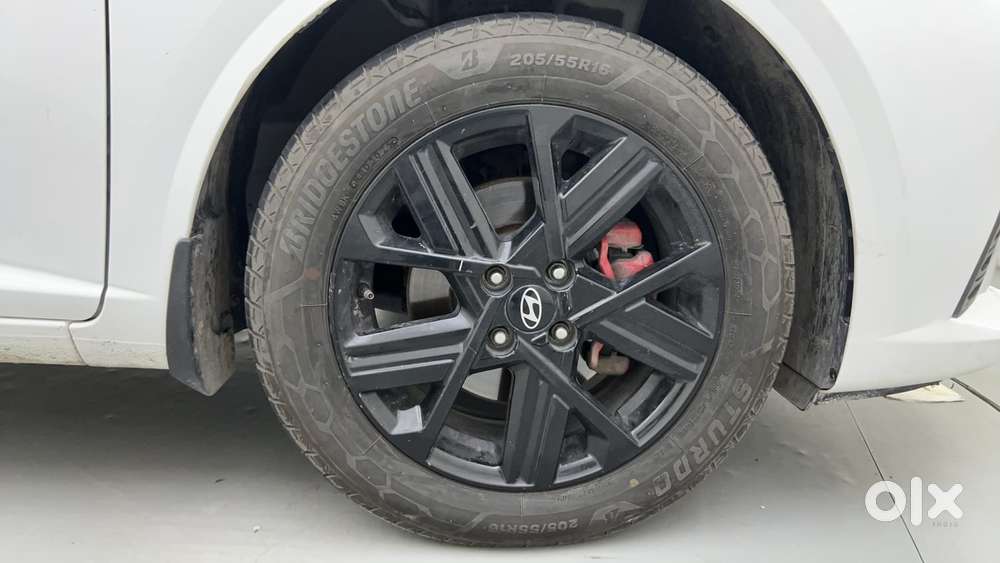 Hyundai Verna 1.5 Sx Turbo Petrol Mt, 2023, Petrol