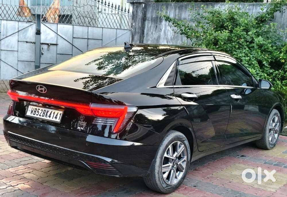 Hyundai Verna, 2023, Petrol