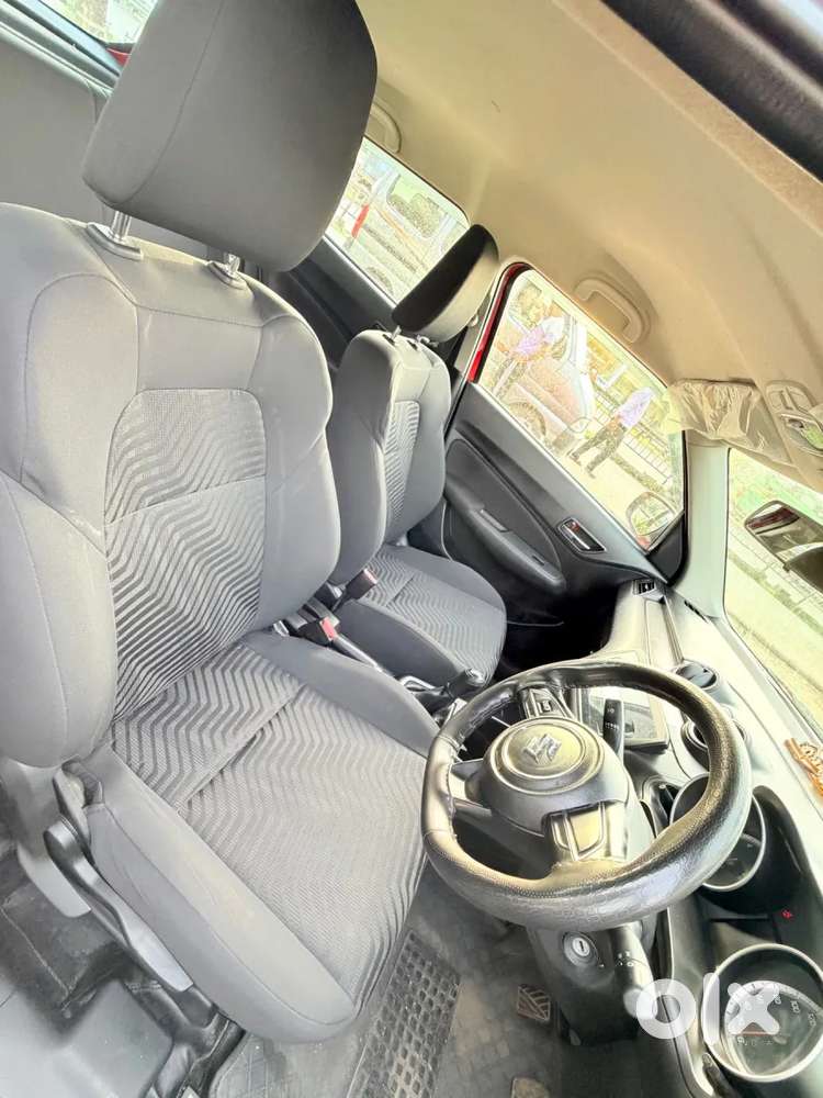 Maruti Suzuki Swift Vxi, 2020, Petrol
